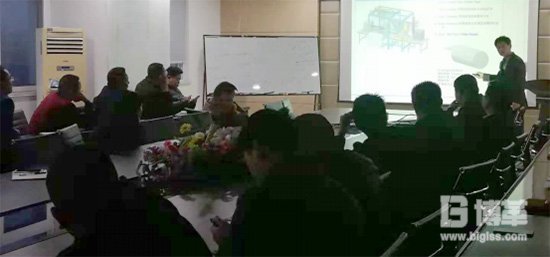 韓國專家為企業講授自動化方案